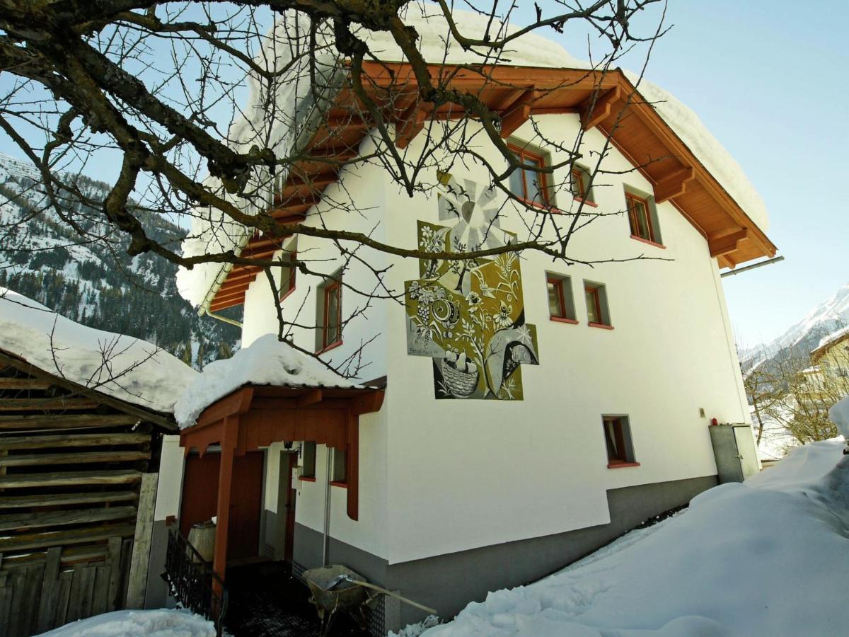 Spacious Holiday Home In Kappl With Terrace Exterior foto
